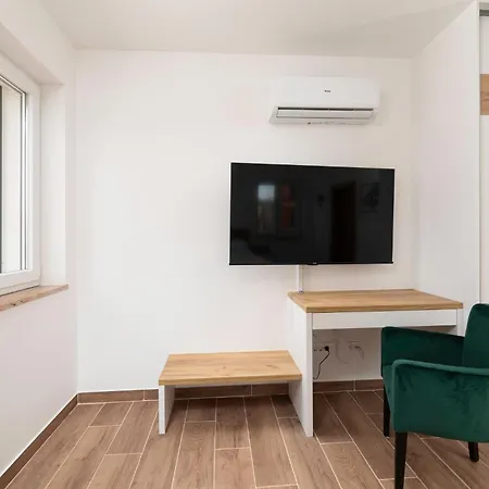 Andreja ヴルブニク