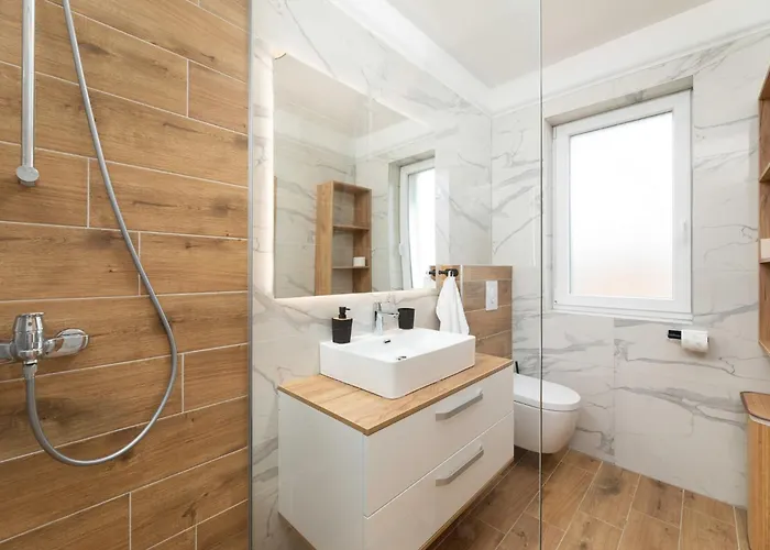 Villa Andreja Vrbnik (Primorje-Gorski Kotar)